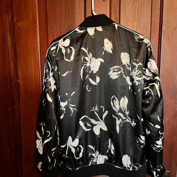 Zara silky floral coat - Picture 3 of 3